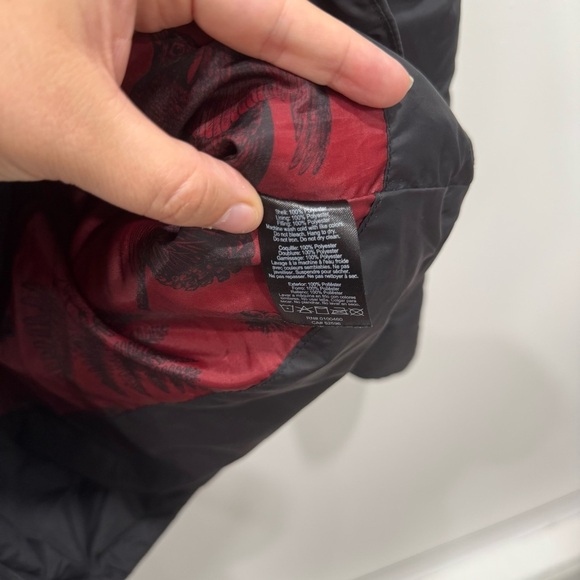 Kavu Insulated Puffer Jacket Black Hooded Woodland Theme Lining Women’s Small - Picture 4 of 7